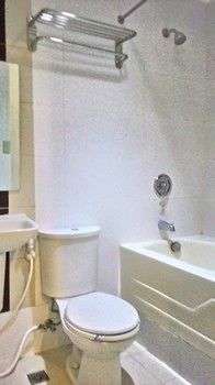 Hotel Sogo - Quezon Avenue 2*