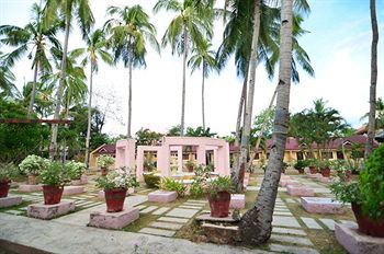 San Remigio Beach Club Sports and Leisure Resort 3*