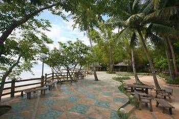 San Remigio Beach Club Sports and Leisure Resort 3*
