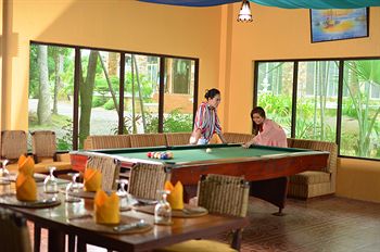 San Remigio Beach Club Sports and Leisure Resort 3*