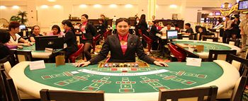 Royce Hotel & Casino 3*