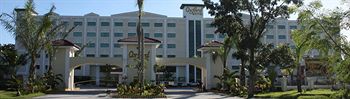 Royce Hotel & Casino 3*