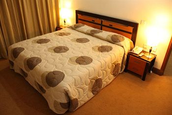 Royce Hotel & Casino 3*