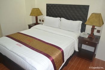 Diamond Spring Hotel Angeles 3*