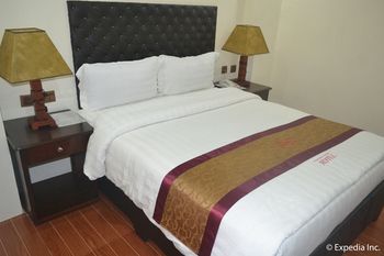 Diamond Spring Hotel Angeles 3*