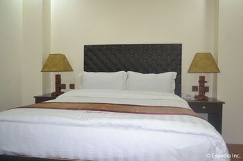 Diamond Spring Hotel Angeles 3*
