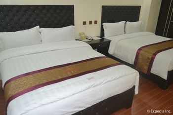 Diamond Spring Hotel Angeles 3*