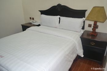 Diamond Spring Hotel Angeles 3*