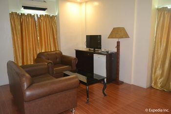 Diamond Spring Hotel Angeles 3*