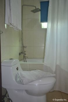 Diamond Spring Hotel Angeles 3*