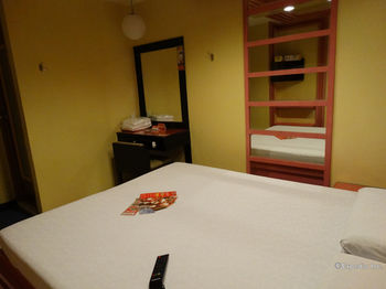 Hotel Sogo Pasay Rotonda 2*