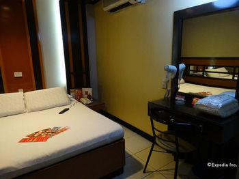 Hotel Sogo Pasay Rotonda 2*