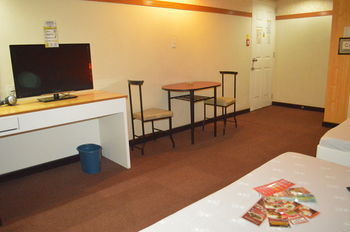 Hotel Sogo Pasay Rotonda 2*