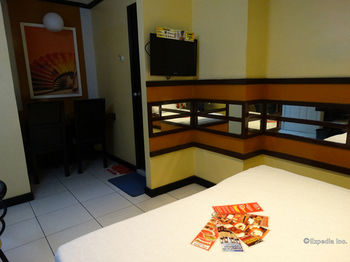 Hotel Sogo Pasay Rotonda 2*
