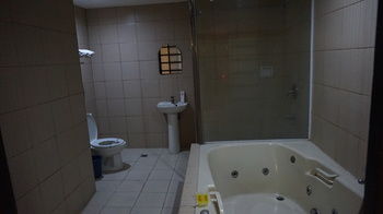 Hotel Sogo Santolan 2*
