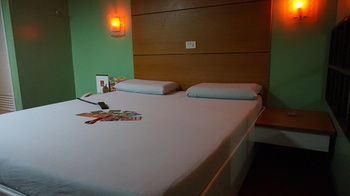 Hotel Sogo Santolan 2*