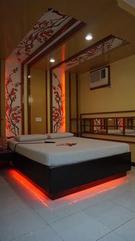 Hotel Sogo Santolan 2*