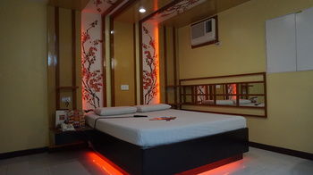 Hotel Sogo Santolan 2*