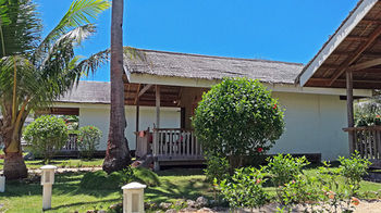 Kawayan Holiday Resort 3*