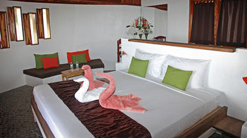 Kawayan Holiday Resort 3*