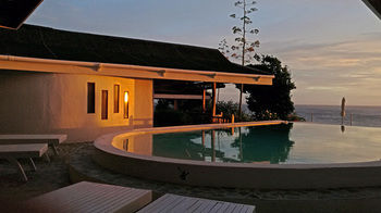 Kawayan Holiday Resort 3*