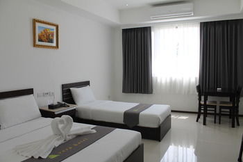Townhouse Oak Vera Hotel Near Clark International Airport 2*