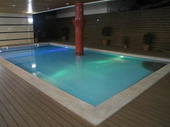 Townhouse Oak Vera Hotel Near Clark International Airport 2*