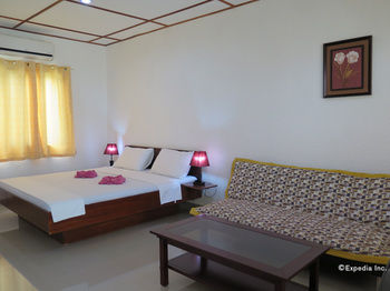 Bohol Sunside Resort 3*