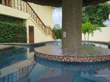 Bohol Sunside Resort 3*