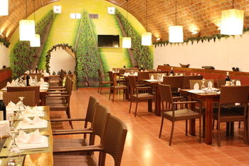 Bohol Sunside Resort 3*