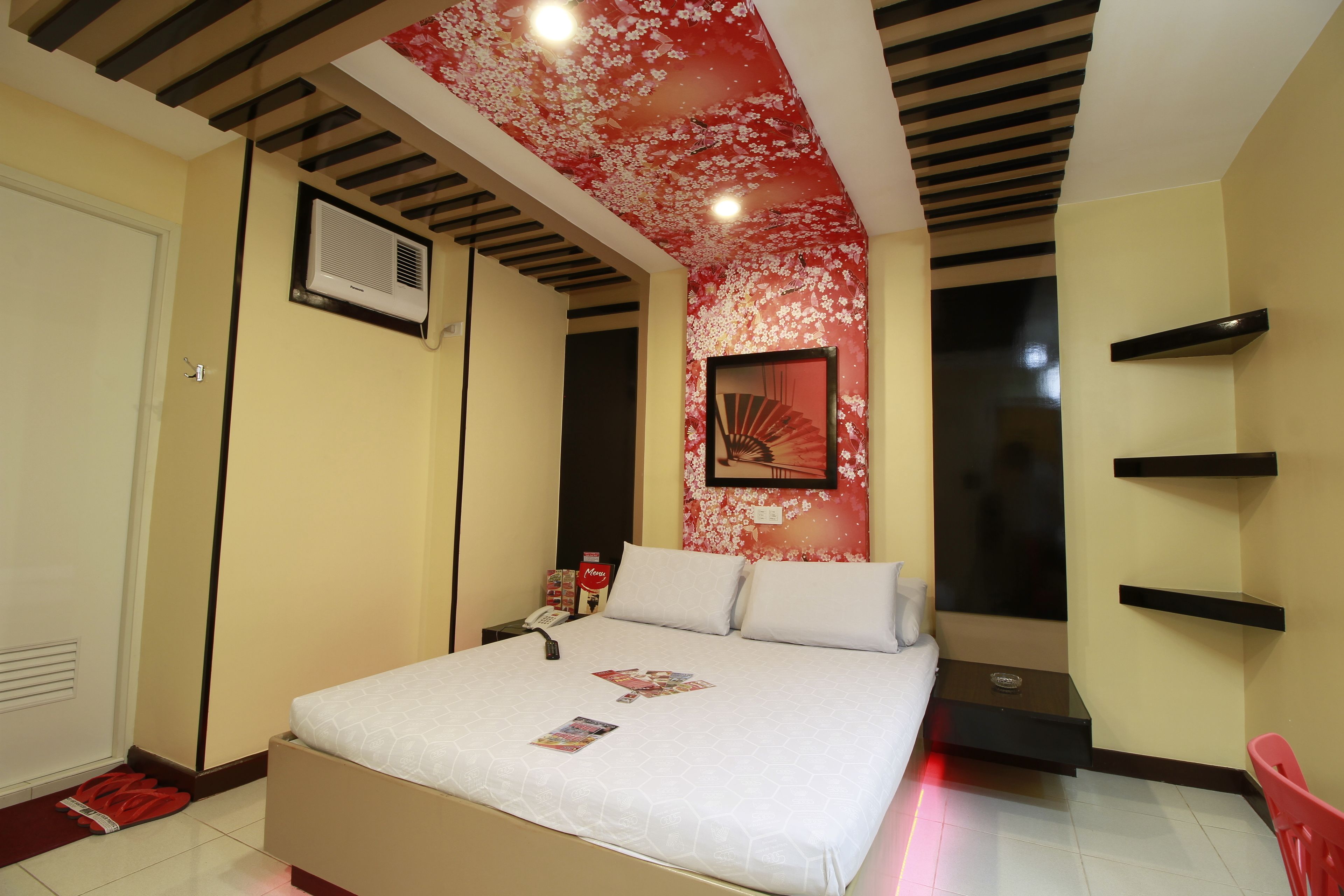 Hotel Sogo Alabang Rotonda 2*