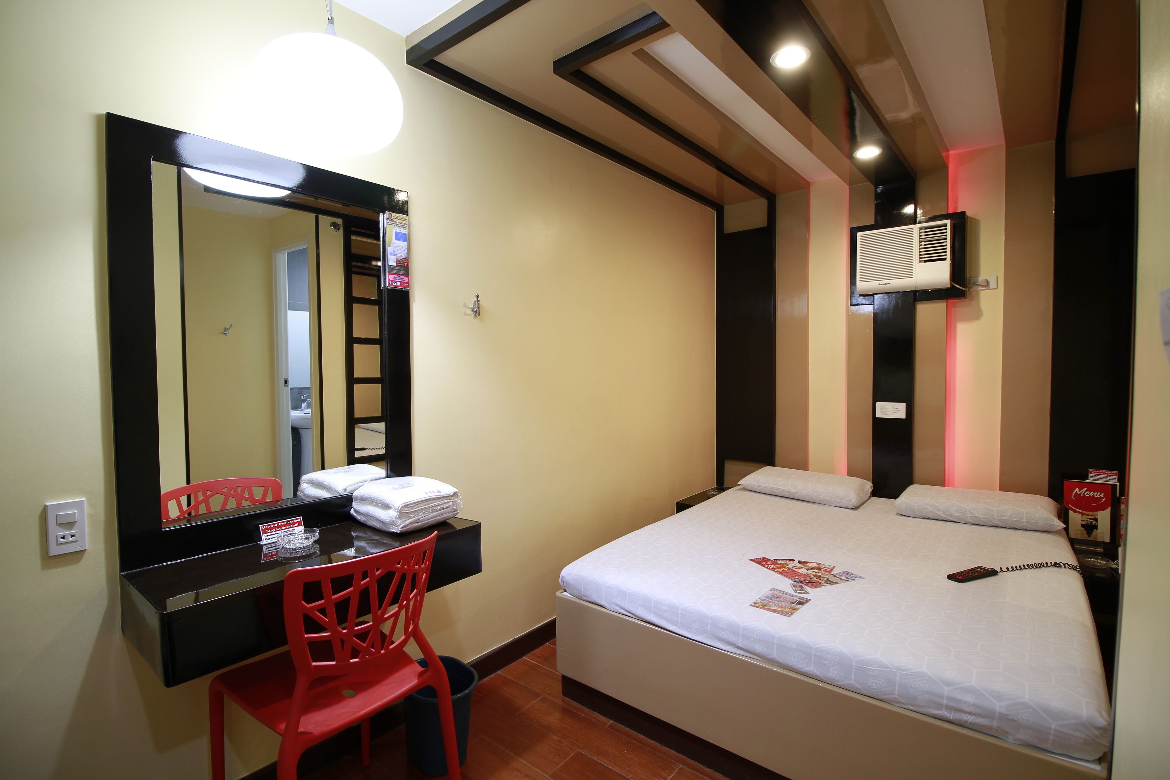 Hotel Sogo Alabang Rotonda 2*