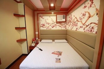 Hotel Sogo Alabang Rotonda 2*