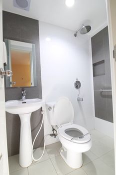 Hotel Sogo Alabang Rotonda 2*