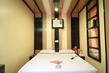 Hotel Sogo Alabang Rotonda 2*