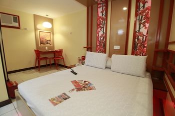 Hotel Sogo Alabang Rotonda 2*