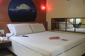 Hotel Sogo Alabang Rotonda 2*