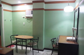 Hotel Sogo Alabang Rotonda 2*