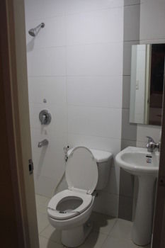 Hotel Sogo Alabang Rotonda 2*