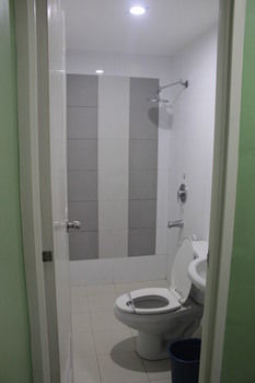 Hotel Sogo Alabang Rotonda 2*
