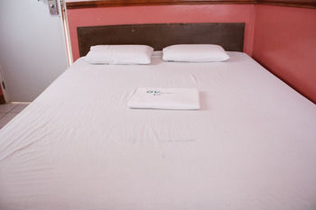 GV Hotel Maasin 1*