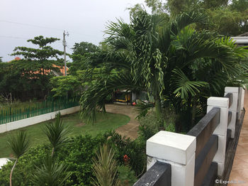 La Pernela Beachfront Resort 3*
