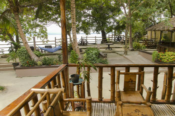 Isla Hayahay Beach Resort and Restaurant 3*