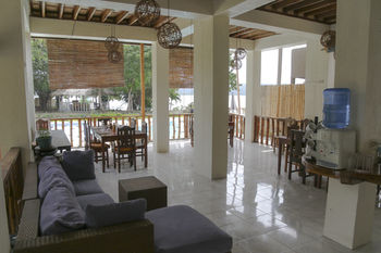 Isla Hayahay Beach Resort and Restaurant 3*