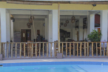 Isla Hayahay Beach Resort and Restaurant 3*