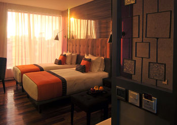 Hive Hotel and Convention Place 3*