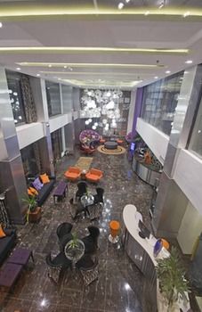 Hive Hotel and Convention Place 3*