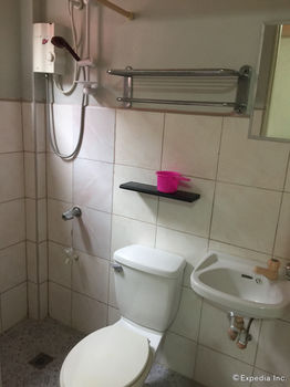 OYO 426 Coco Grove Tourist Inn 2*