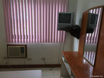 OYO 426 Coco Grove Tourist Inn 2*