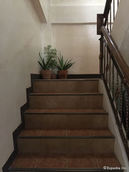 OYO 426 Coco Grove Tourist Inn 2*